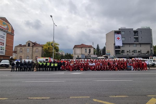 Specijalistički interventni tim za spašavanje na vodi u otežanim uvjetima sudjelovao na međunarodnoj vježbi u Skoplju